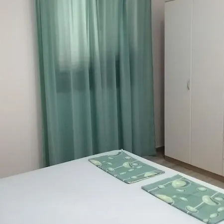 Апартаменты Seaside Sanda - One Bedroom 3