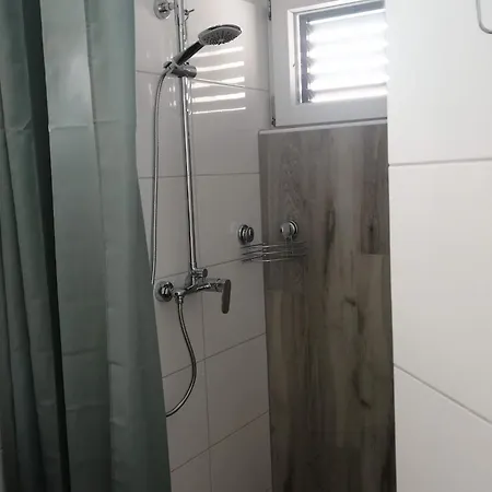 Seaside Sanda - One Bedroom 3 Апартаменты *